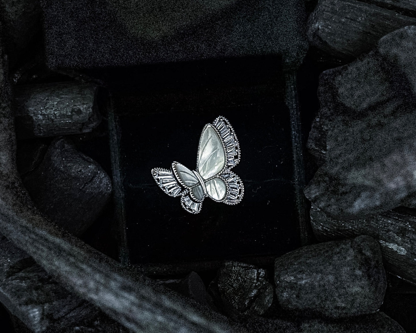 Butterwit American Diamond Ring